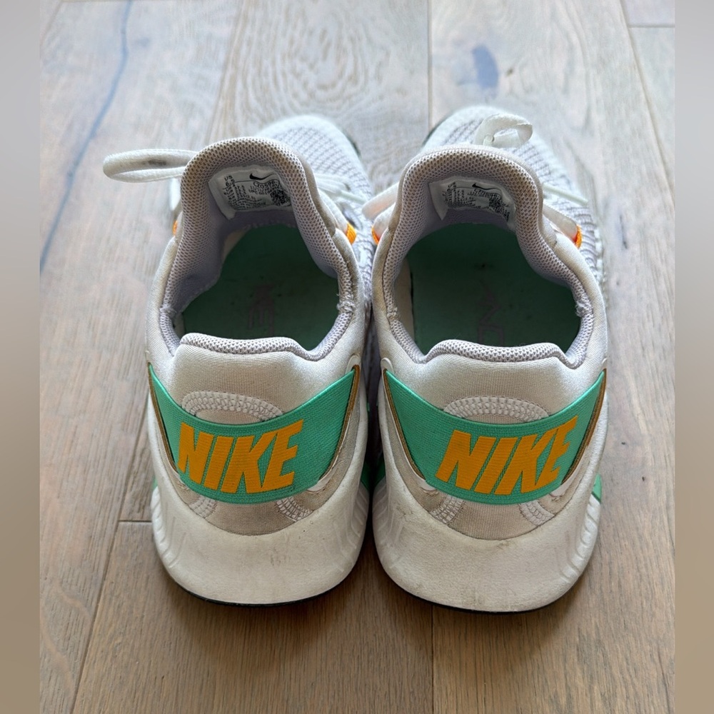 NIKE FREE METCON - Picture 3 of 3